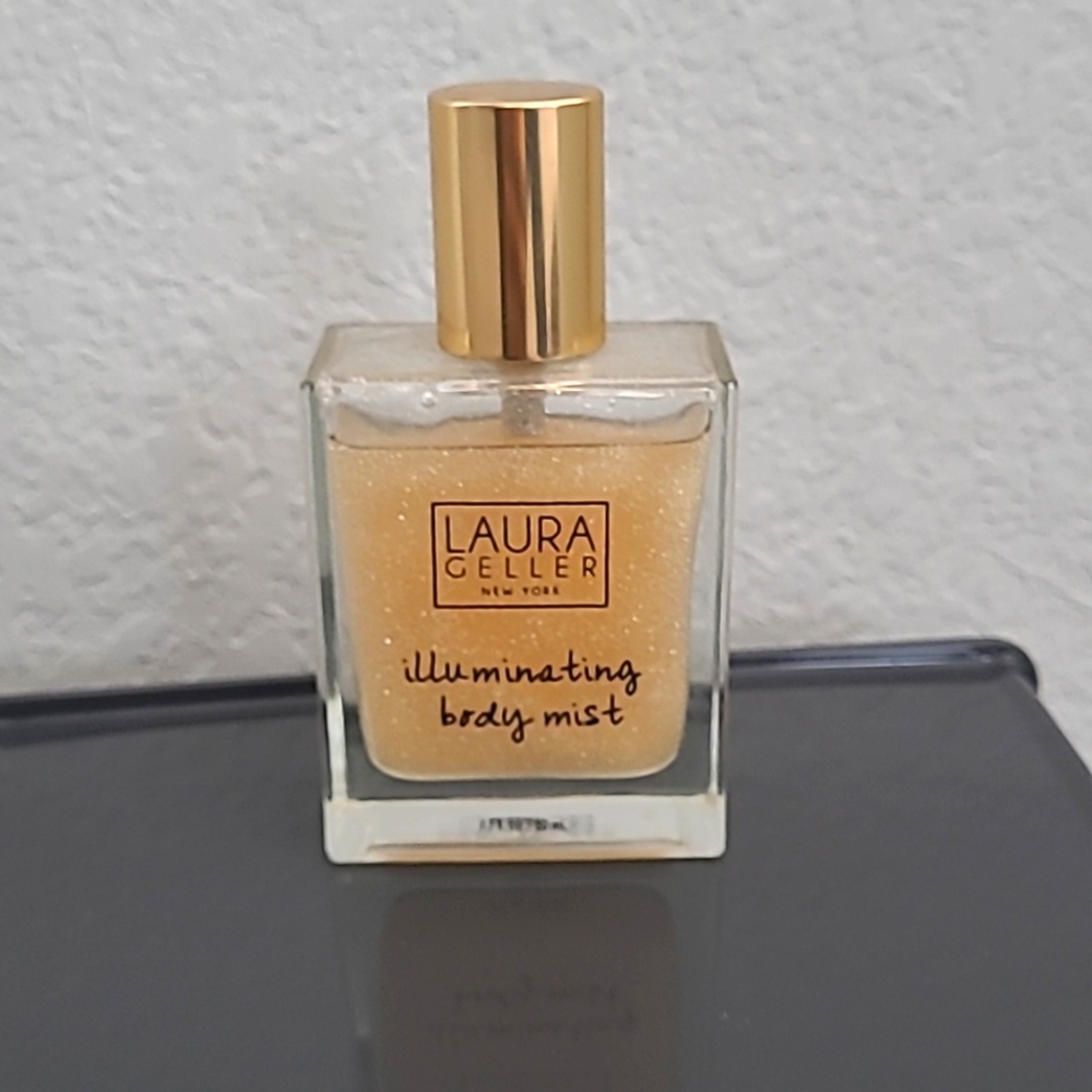 Laura Geller NY Illuminating Body Mist